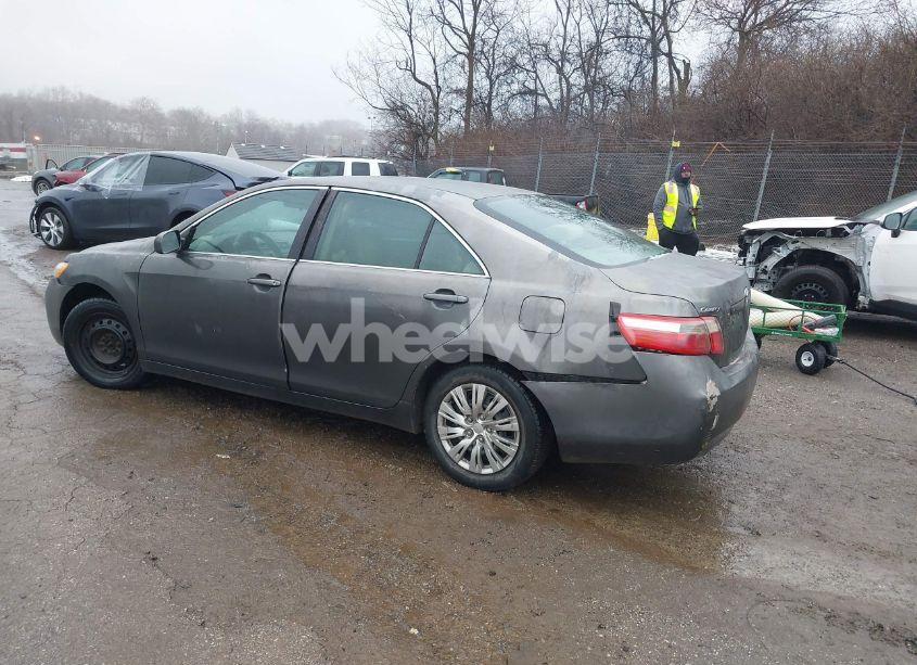Photo 3 of 2008 Toyota Camry (VIN 4T1BE46K58U732568)