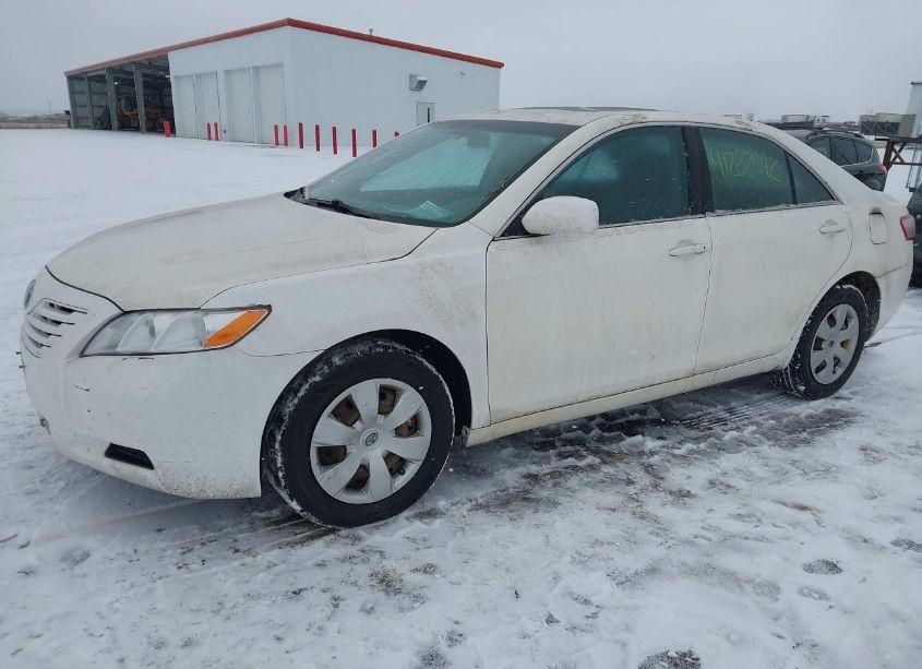 Photo 2 of 2008 Toyota Camry LE (VIN 4T1BE46K58U738256)