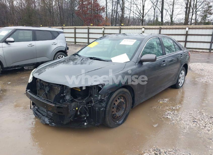 Photo 2 of 2008 Toyota Camry LE (VIN 4T1BE46K58U754828)