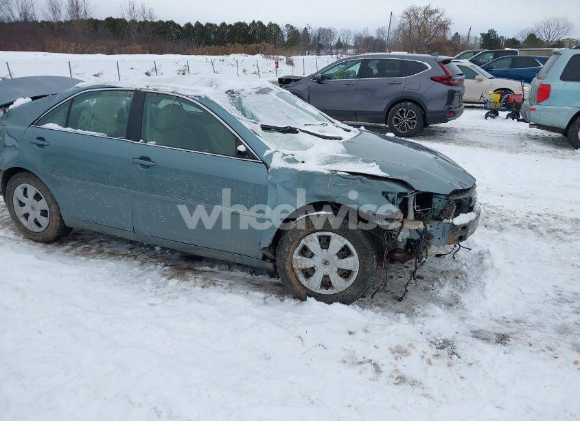 2008 Toyota Camry LE (VIN 4T1BE46K58U791071) main photo