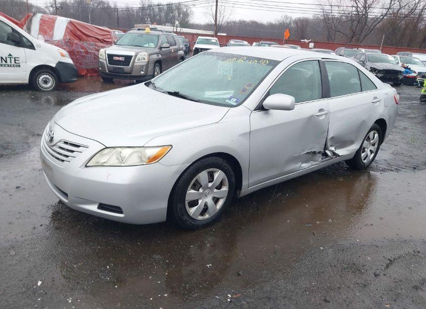 Photo 2 of 2009 Toyota Camry LE (VIN 4T1BE46K59U273656)