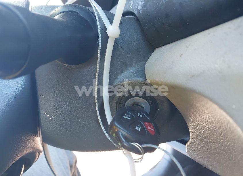 Photo 11 of 2009 Toyota Camry LE (VIN 4T1BE46K59U281918)