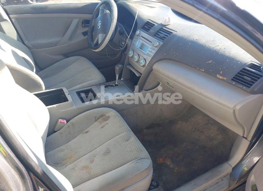 Photo 5 of 2009 Toyota Camry LE (VIN 4T1BE46K59U281918)