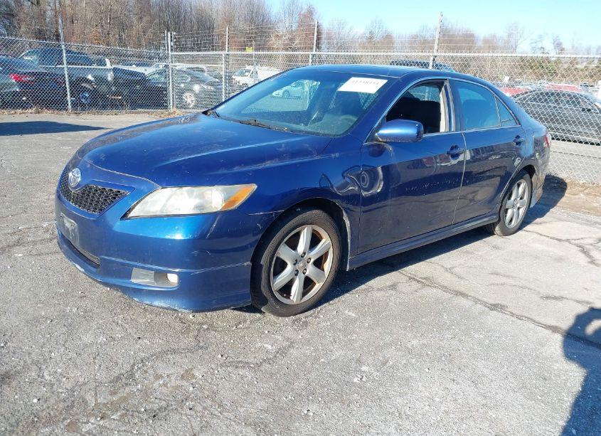 Photo 2 of 2009 Toyota Camry SE (VIN 4T1BE46K59U285340)