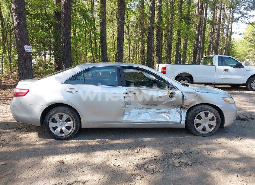 Photo 12 of 2009 Toyota Camry LE (VIN 4T1BE46K59U285838)