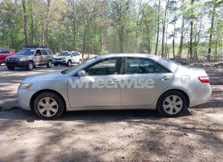 Photo 13 of 2009 Toyota Camry LE (VIN 4T1BE46K59U285838)