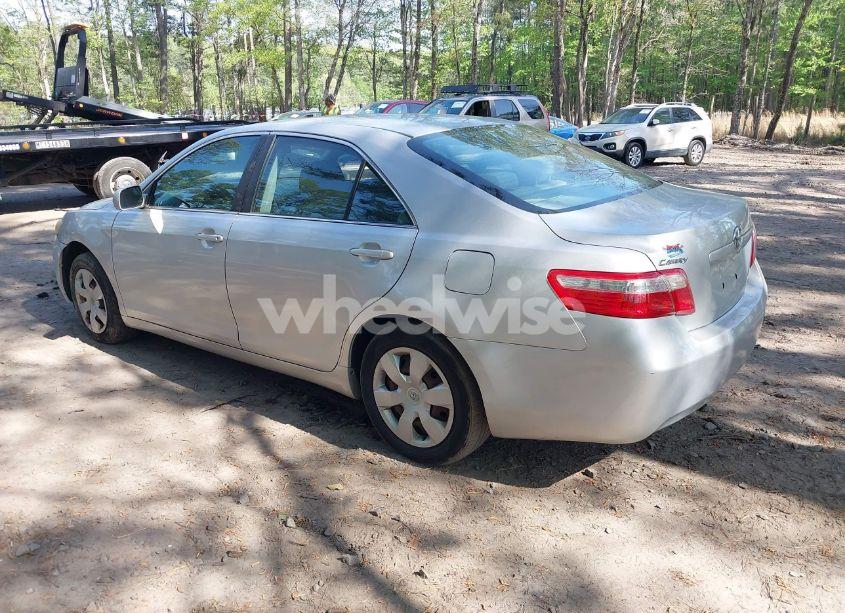 Photo 3 of 2009 Toyota Camry LE (VIN 4T1BE46K59U285838)