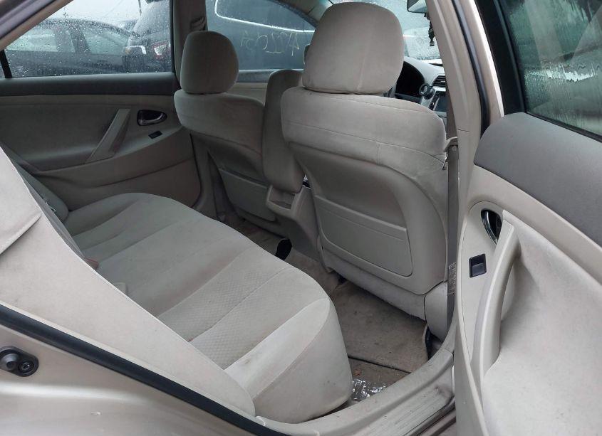 Photo 8 of 2009 Toyota Camry (VIN 4T1BE46K59U296385)