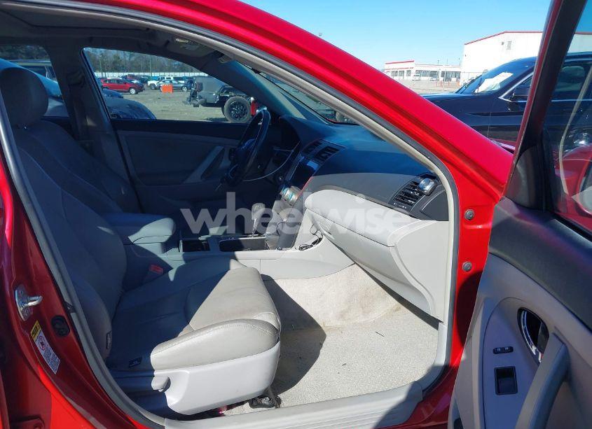 Photo 5 of 2009 Toyota Camry SE (VIN 4T1BE46K59U311869)