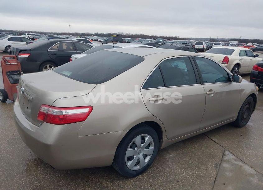 Photo 4 of 2009 Toyota Camry LE (VIN 4T1BE46K59U325271)