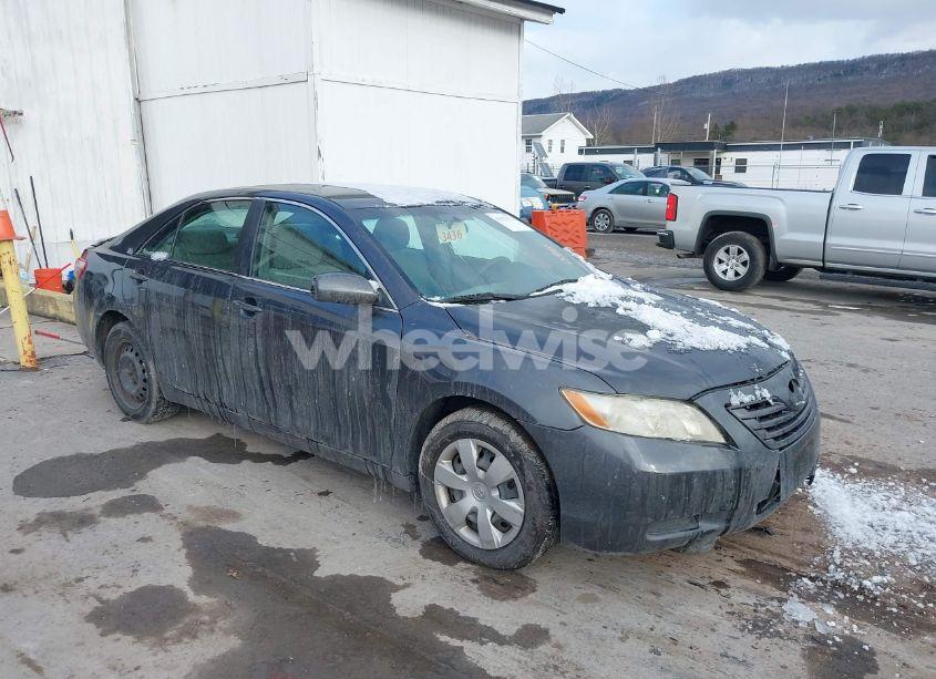 2009 Toyota Camry LE (VIN 4T1BE46K59U360960) main photo