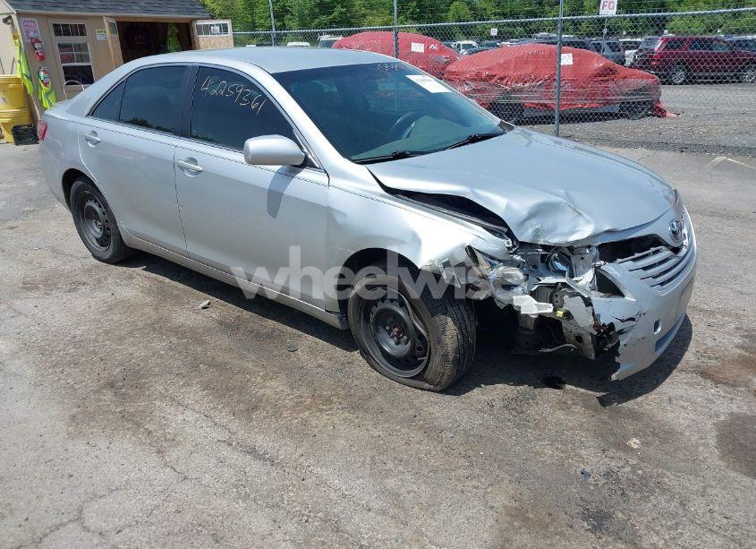 2009 Toyota Camry LE (VIN 4T1BE46K59U362918) main photo