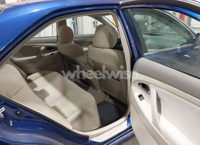 Photo 8 of 2009 Toyota Camry LE (VIN 4T1BE46K59U365575)