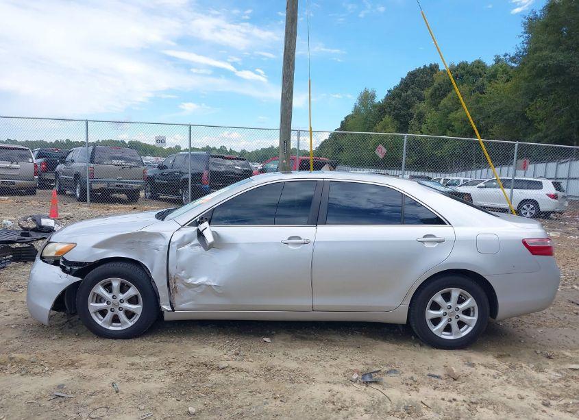 Photo 14 of 2009 Toyota Camry LE (VIN 4T1BE46K59U375829)