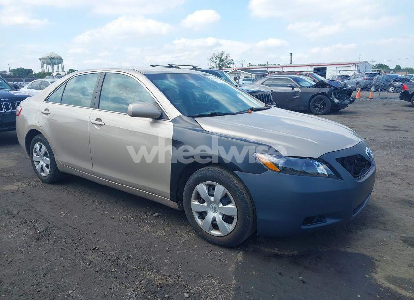 2009 Toyota Camry LE (VIN 4T1BE46K59U387169) main photo