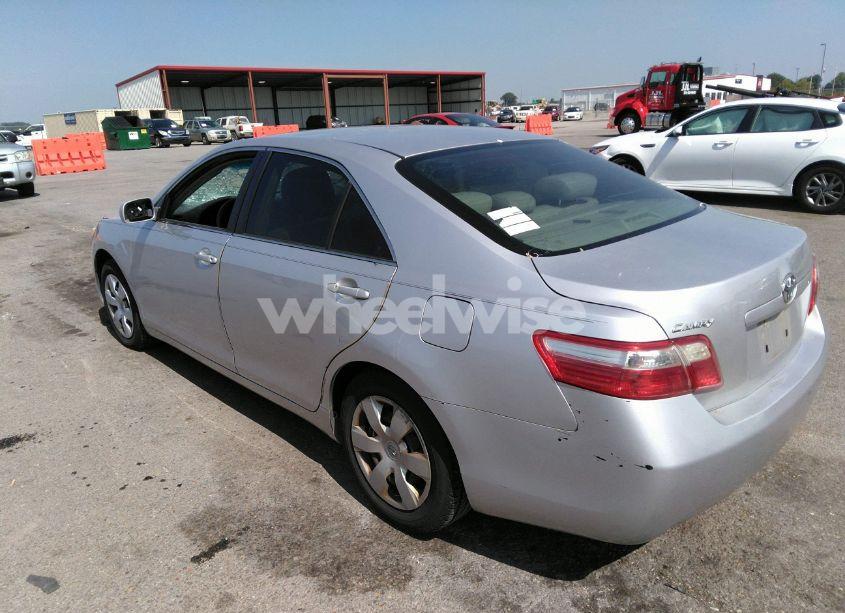Photo 3 of 2009 Toyota Camry (VIN 4T1BE46K59U393697)