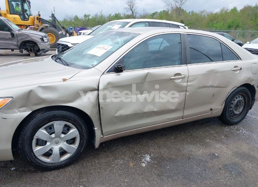 Photo 6 of 2009 Toyota Camry LE (VIN 4T1BE46K59U398608)