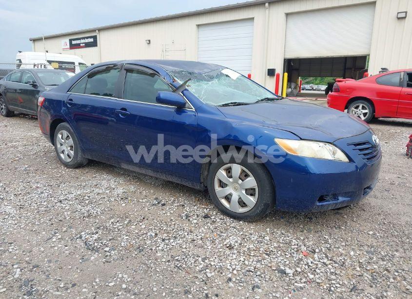 2009 Toyota Camry LE (VIN 4T1BE46K59U411373) main photo
