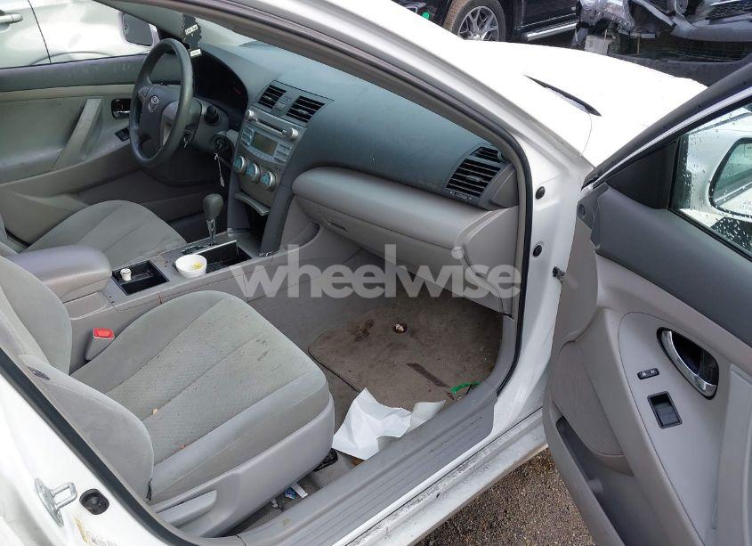 Photo 5 of 2009 Toyota Camry LE (VIN 4T1BE46K59U793405)