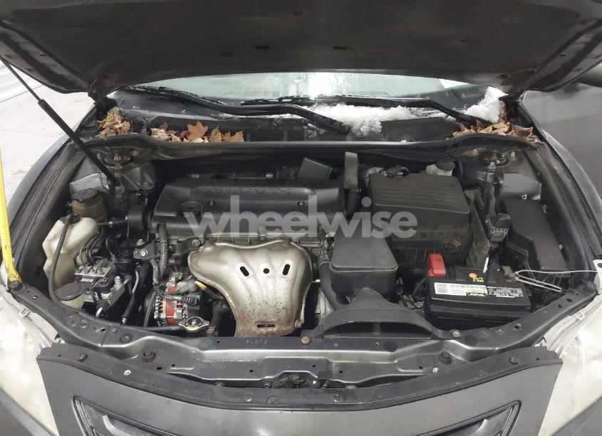 Photo 10 of 2009 Toyota Camry LE (VIN 4T1BE46K59U808565)
