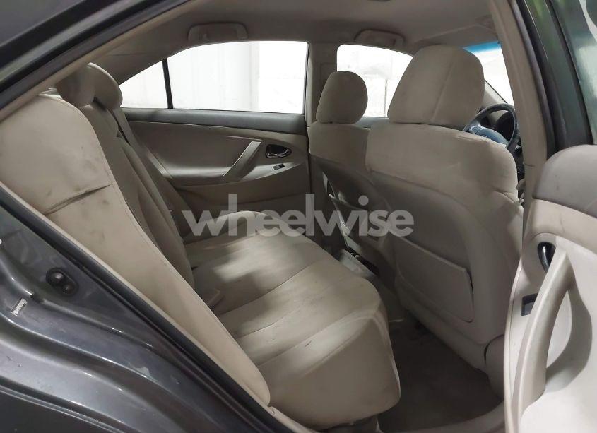 Photo 8 of 2009 Toyota Camry LE (VIN 4T1BE46K59U808565)