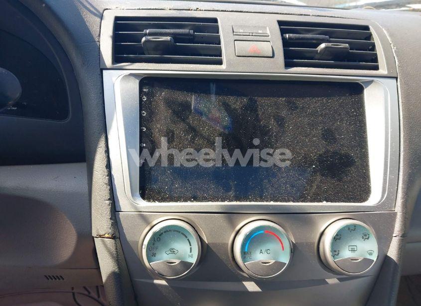 Photo 13 of 2009 Toyota Camry LE (VIN 4T1BE46K59U816620)