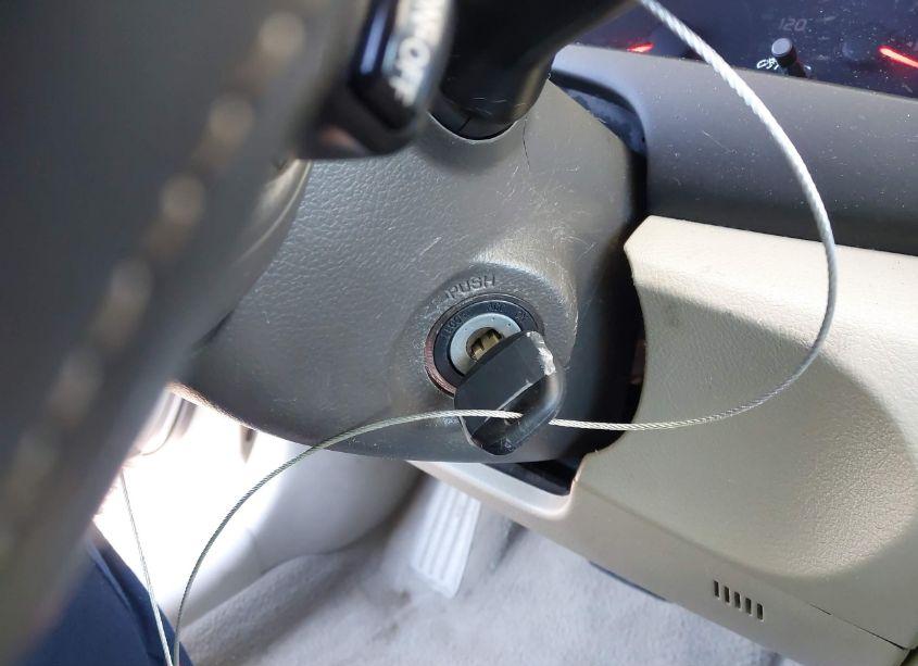 Photo 11 of 2009 Toyota Camry LE (VIN 4T1BE46K59U819162)