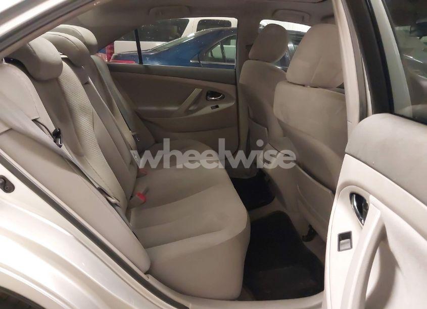 Photo 8 of 2009 Toyota Camry LE (VIN 4T1BE46K59U831909)