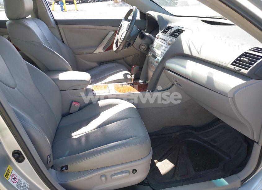 Photo 5 of 2009 Toyota Camry XLE (VIN 4T1BE46K59U834406)