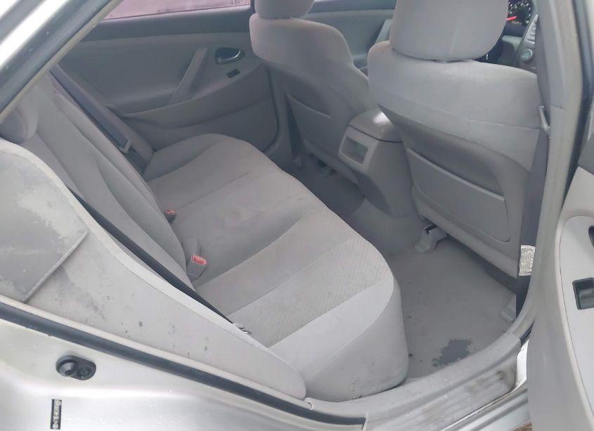 Photo 8 of 2009 Toyota Camry LE (VIN 4T1BE46K59U856860)