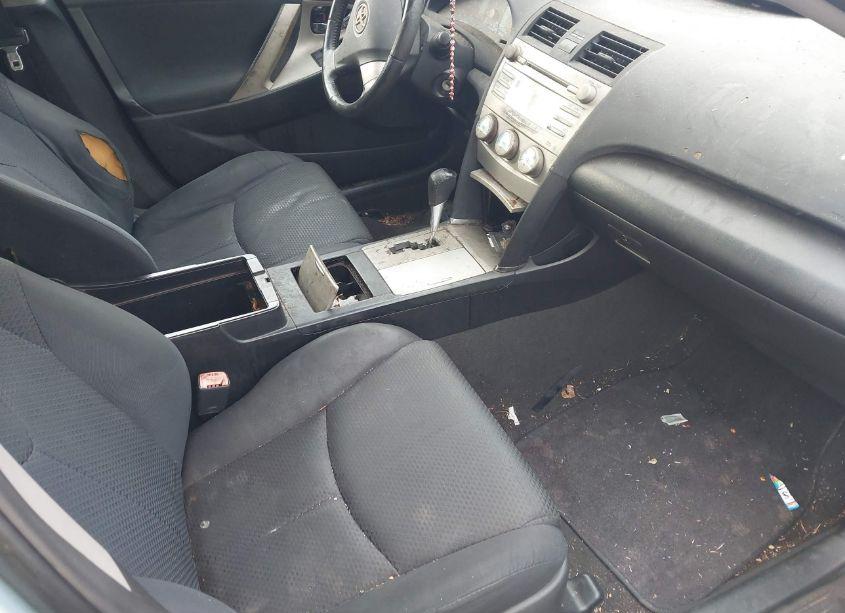 Photo 5 of 2009 Toyota Camry SE (VIN 4T1BE46K59U858561)