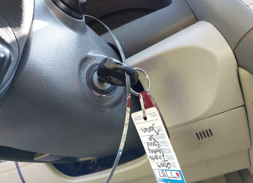 Photo 11 of 2009 Toyota Camry LE (VIN 4T1BE46K59U865932)