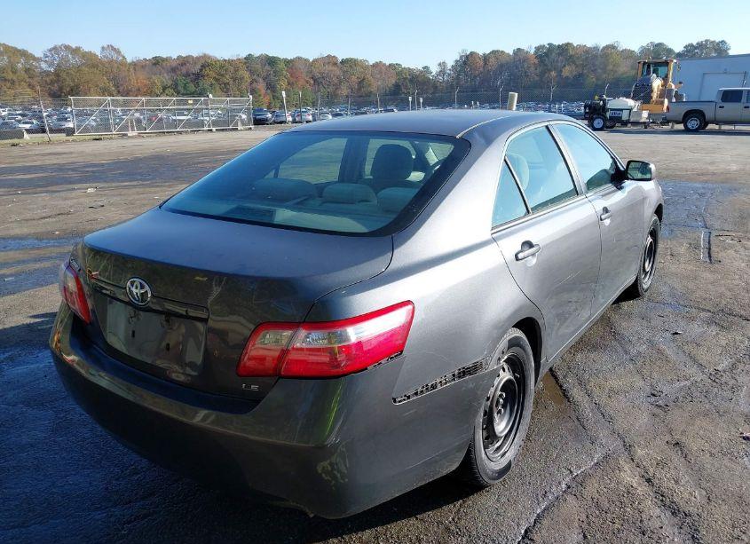 Photo 4 of 2009 Toyota Camry LE (VIN 4T1BE46K59U865932)