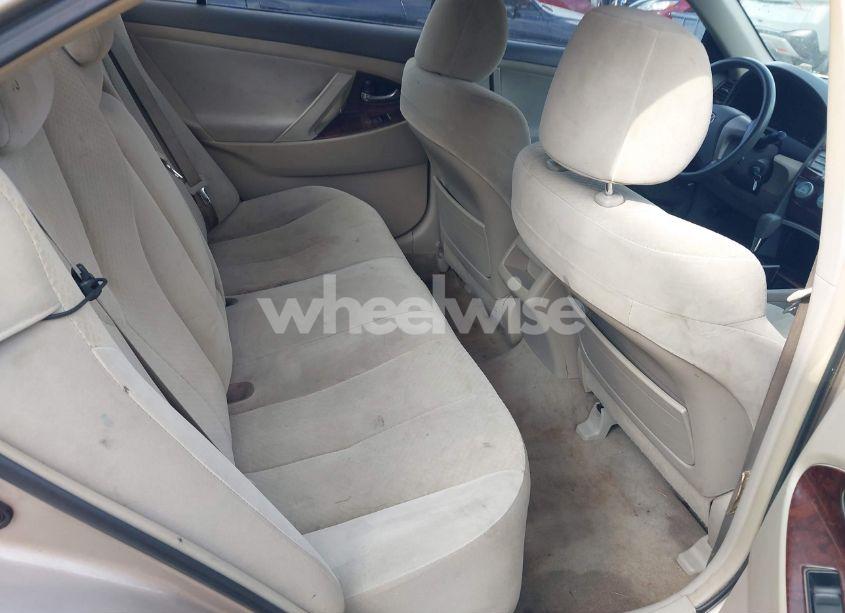 Photo 8 of 2009 Toyota Camry (VIN 4T1BE46K59U878695)