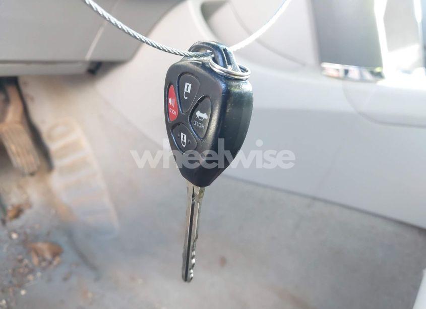 Photo 11 of 2009 Toyota Camry LE (VIN 4T1BE46K59U885775)