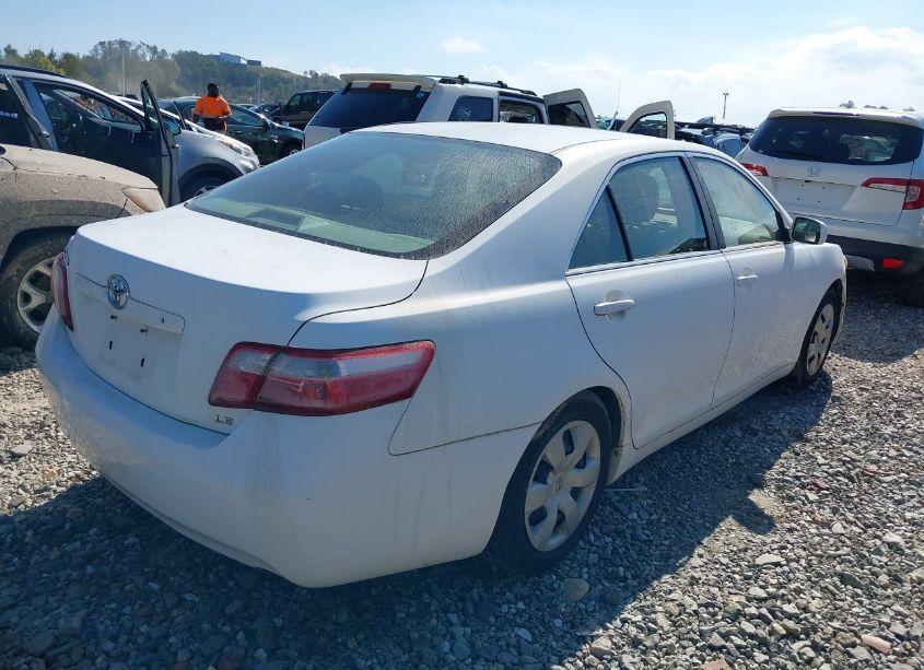 Photo 4 of 2009 Toyota Camry LE (VIN 4T1BE46K59U897621)