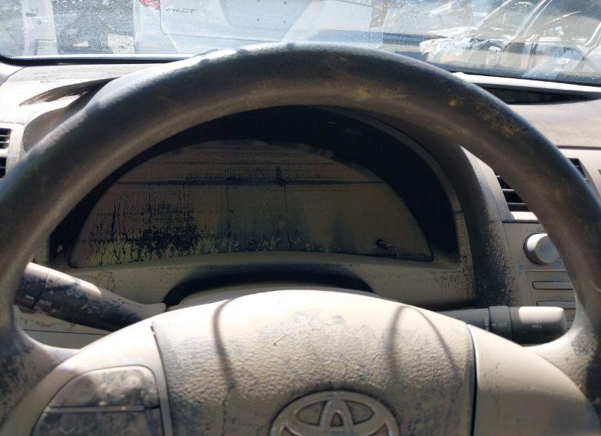 Photo 7 of 2009 Toyota Camry LE (VIN 4T1BE46K59U897621)