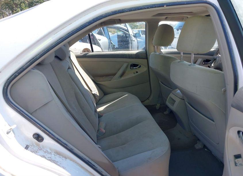 Photo 8 of 2009 Toyota Camry LE (VIN 4T1BE46K59U897621)