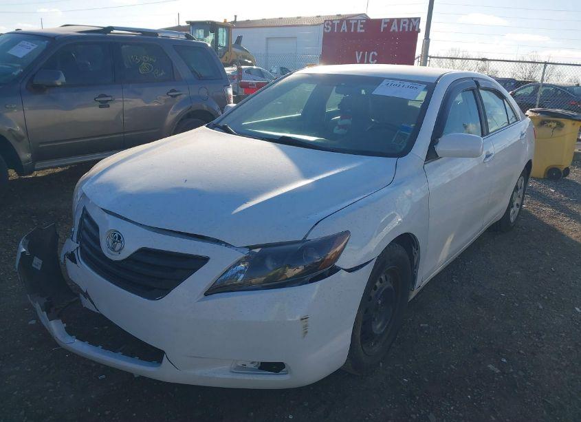 Photo 2 of 2009 Toyota Camry LE (VIN 4T1BE46K59U919990)