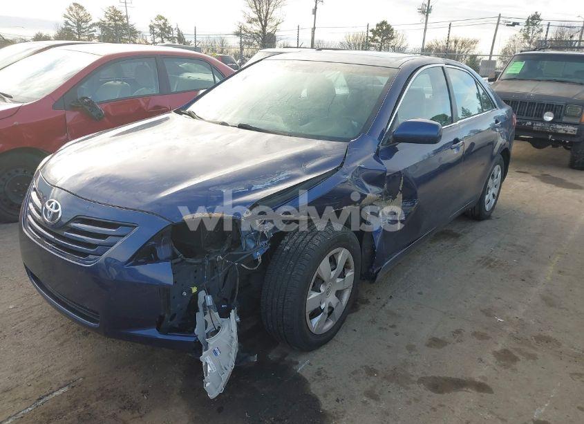 Photo 2 of 2007 Toyota Camry LE (VIN 4T1BE46K67U006975)