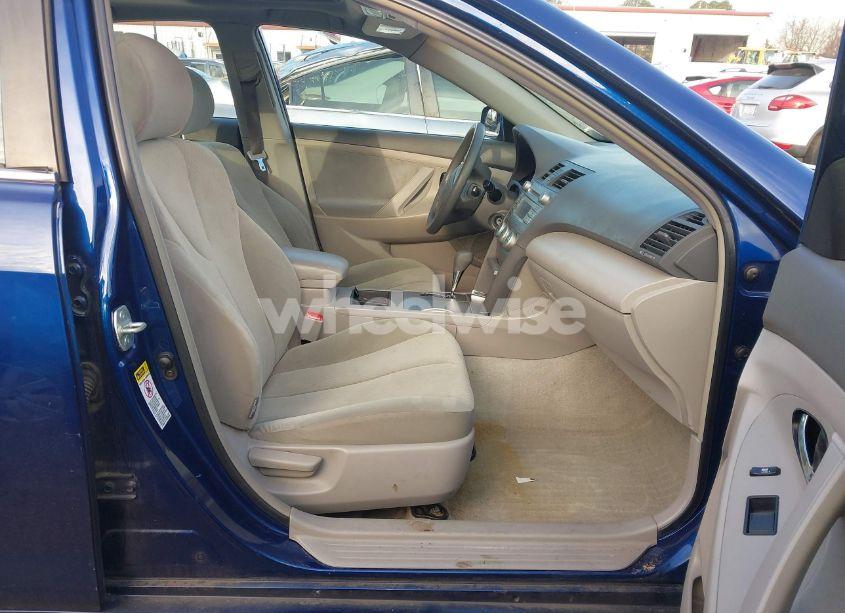 Photo 5 of 2007 Toyota Camry LE (VIN 4T1BE46K67U006975)