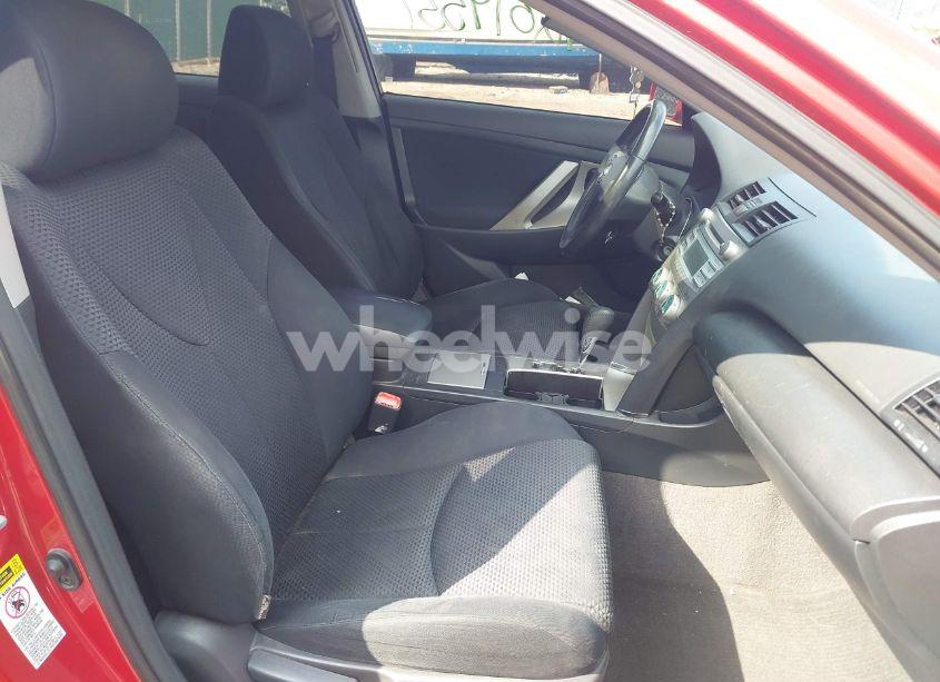 Photo 5 of 2007 Toyota Camry SE (VIN 4T1BE46K67U015532)