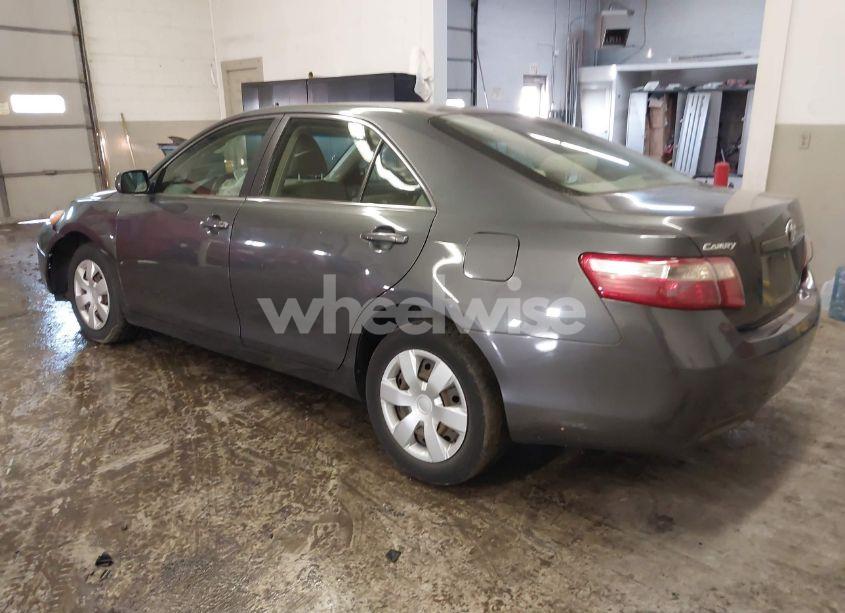 Photo 3 of 2007 Toyota Camry LE (VIN 4T1BE46K67U016034)