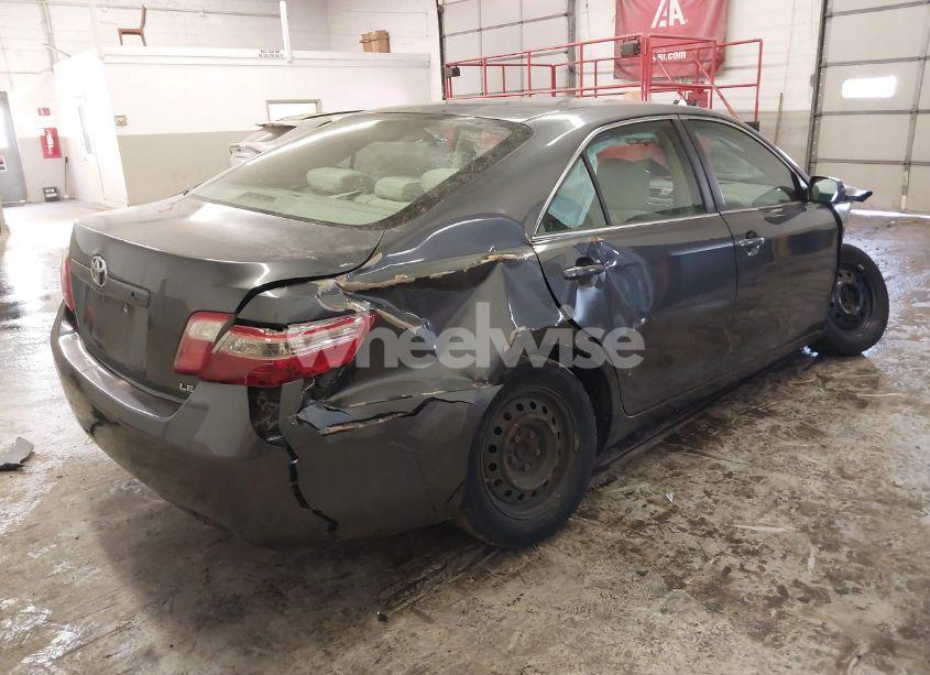 Photo 4 of 2007 Toyota Camry LE (VIN 4T1BE46K67U016034)