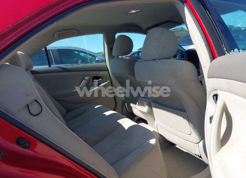 Photo 8 of 2007 Toyota Camry LE (VIN 4T1BE46K67U045713)