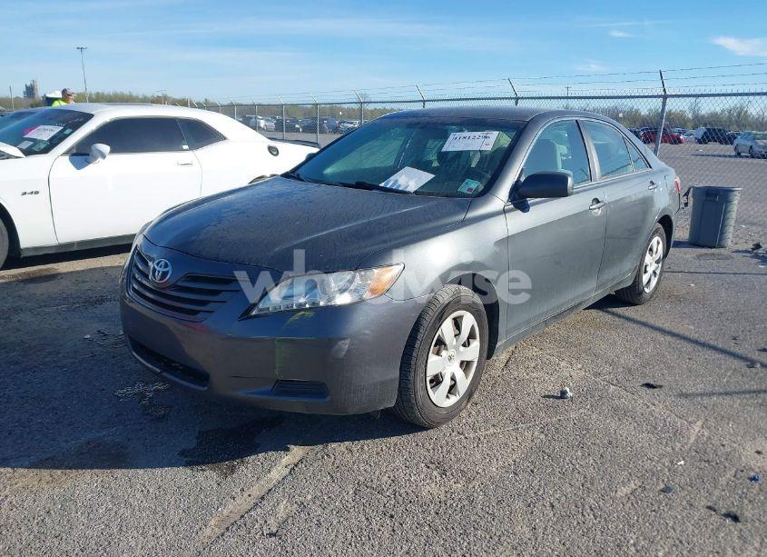 Photo 2 of 2007 Toyota Camry LE (VIN 4T1BE46K67U054430)