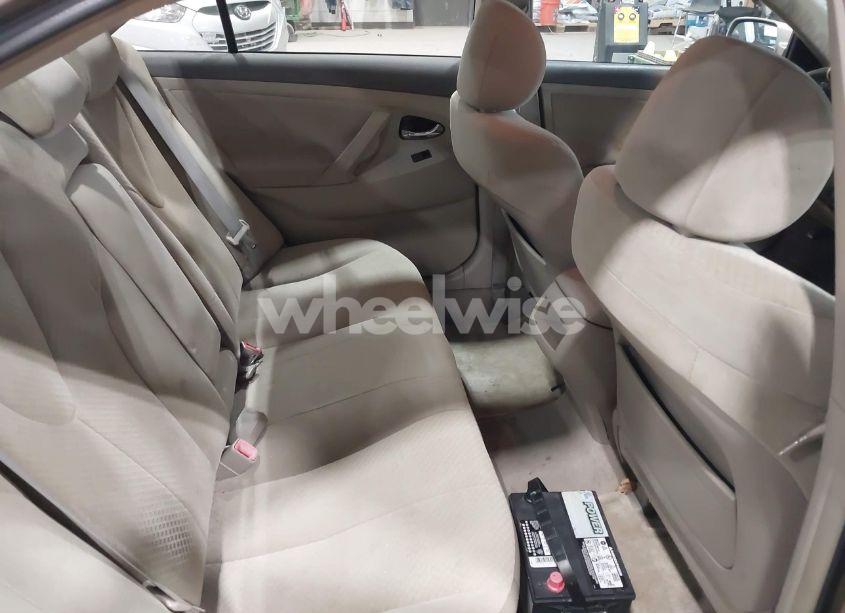 Photo 8 of 2007 Toyota Camry LE (VIN 4T1BE46K67U056968)