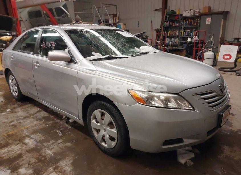 2007 Toyota Camry LE (VIN 4T1BE46K67U085368) main photo