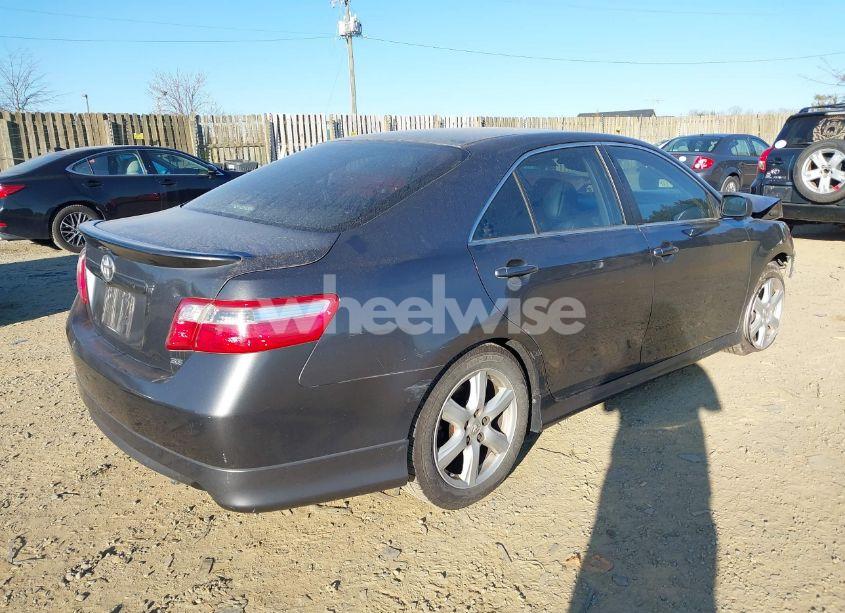 Photo 4 of 2007 Toyota Camry SE (VIN 4T1BE46K67U096161)