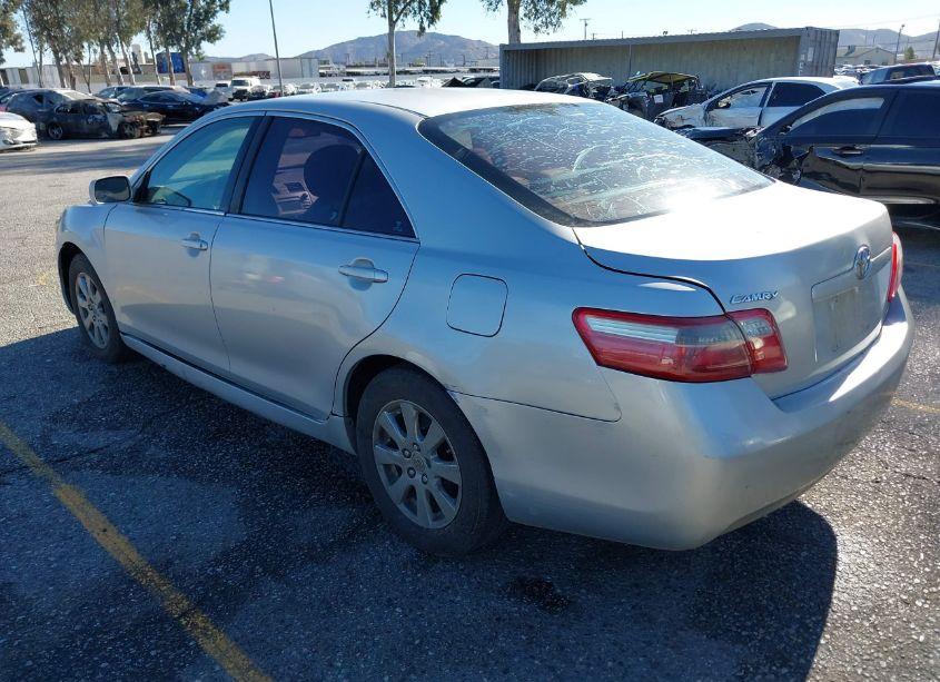 Photo 3 of 2007 Toyota Camry LE (VIN 4T1BE46K67U127702)
